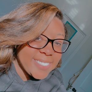 Meet your Posher, Jaylah